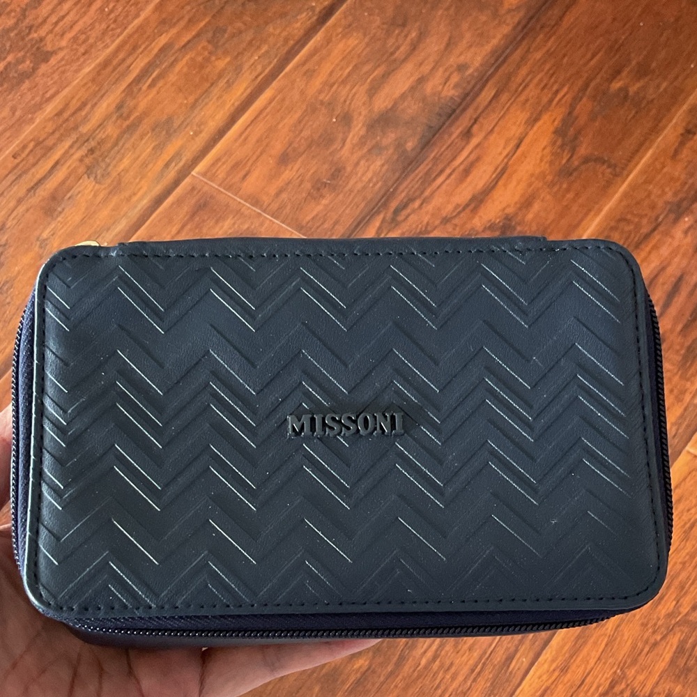 Missoni travel Chevron Cosmetic Toiletry Bag